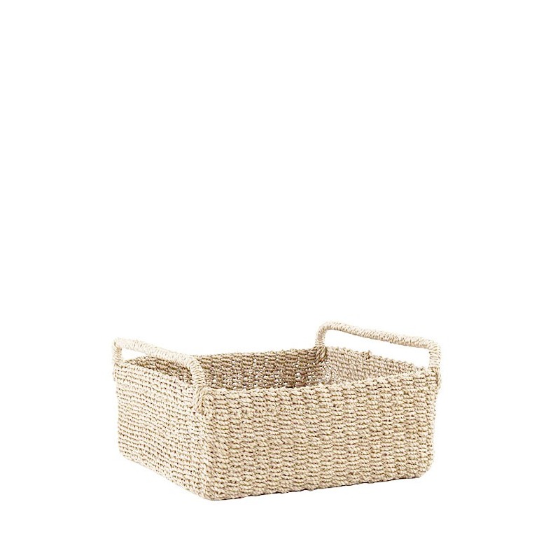 Panier en abaca avec poignees