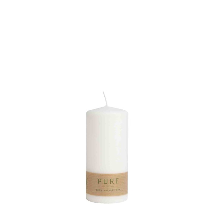 White 100% natural earth-friendly candle  d6 h13 cm