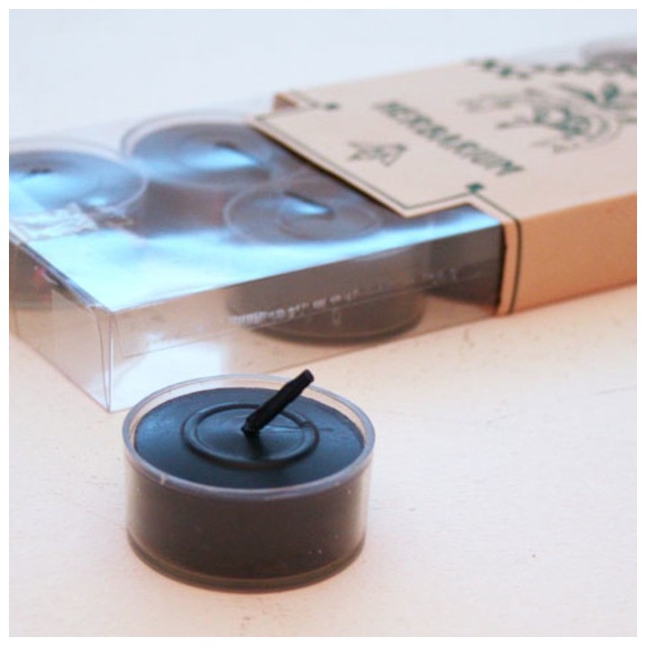 Set 10 tealight cera nera profumo eucalipto d4 h2 cm