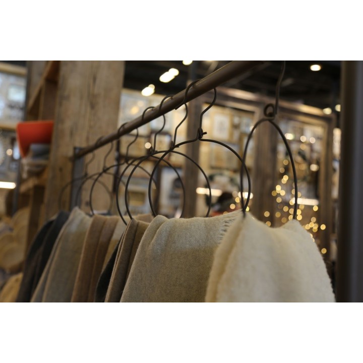 Dark openable iron handmade circular hanger d16 cm