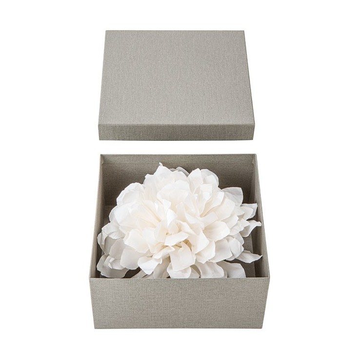White paper flower in a paper box d20 cm