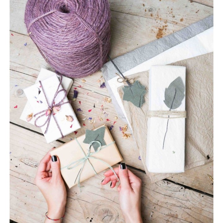 Pelote de ficelle en jute naturelle couleur gris-violet 470m x 3.5mm