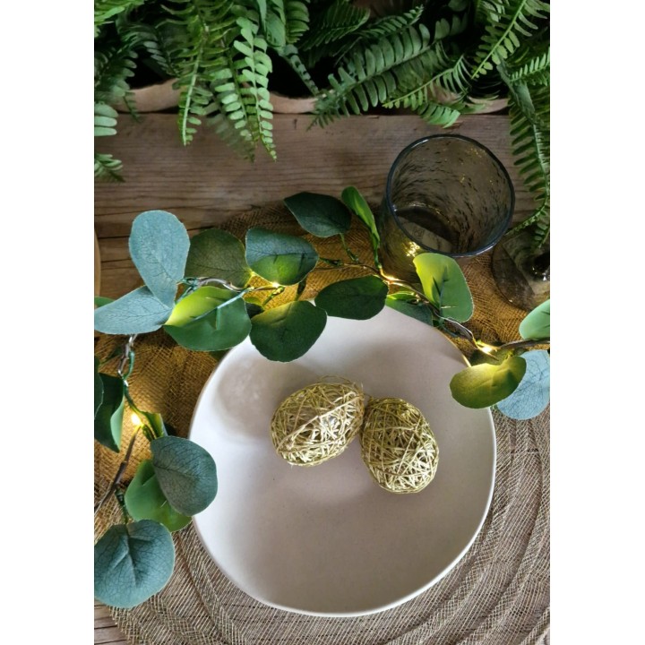 Small tangled up egg green color h7 cm