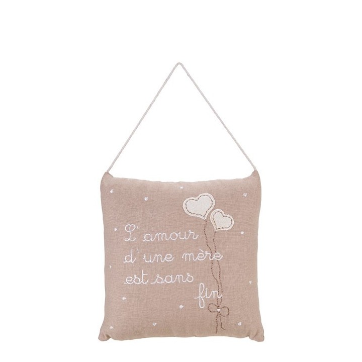 Embroidered pillow "l'amour d'une mere..." (trad: a mother's love never stops) 20 x 20 cm