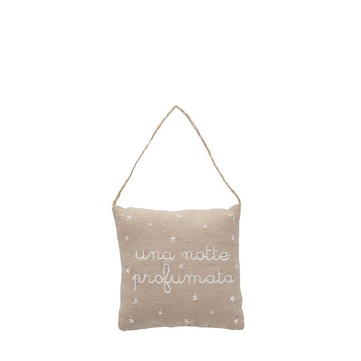 Cuscino ricamato "una notte profumata" al talco 10 x 10 cm