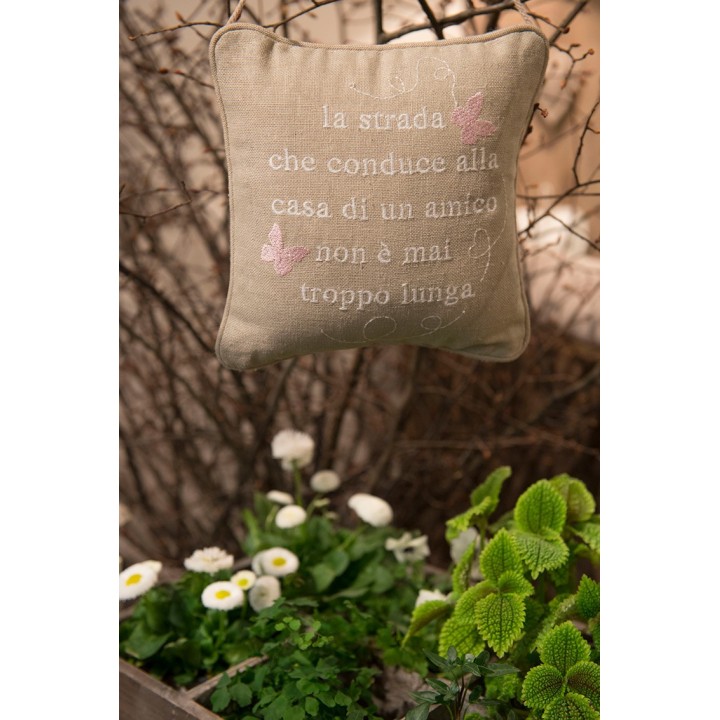 Embroidered throw pillow "la strada che..." (road that leads...) 20 x 20 cm
