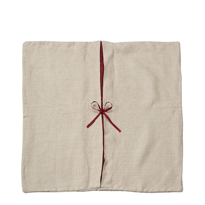 Linen and bordeaux pillowcase 60x60 cm