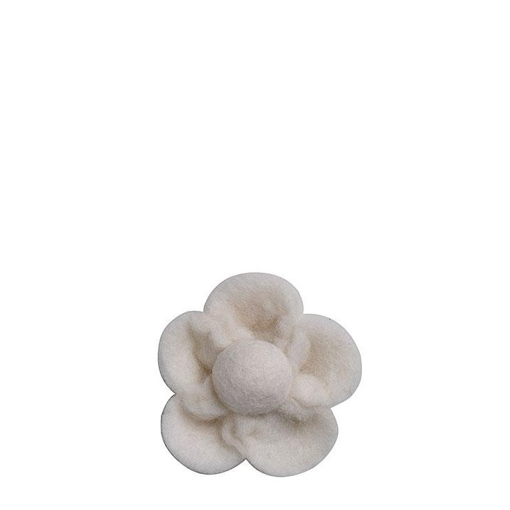 Felt flower cream color d9 cm