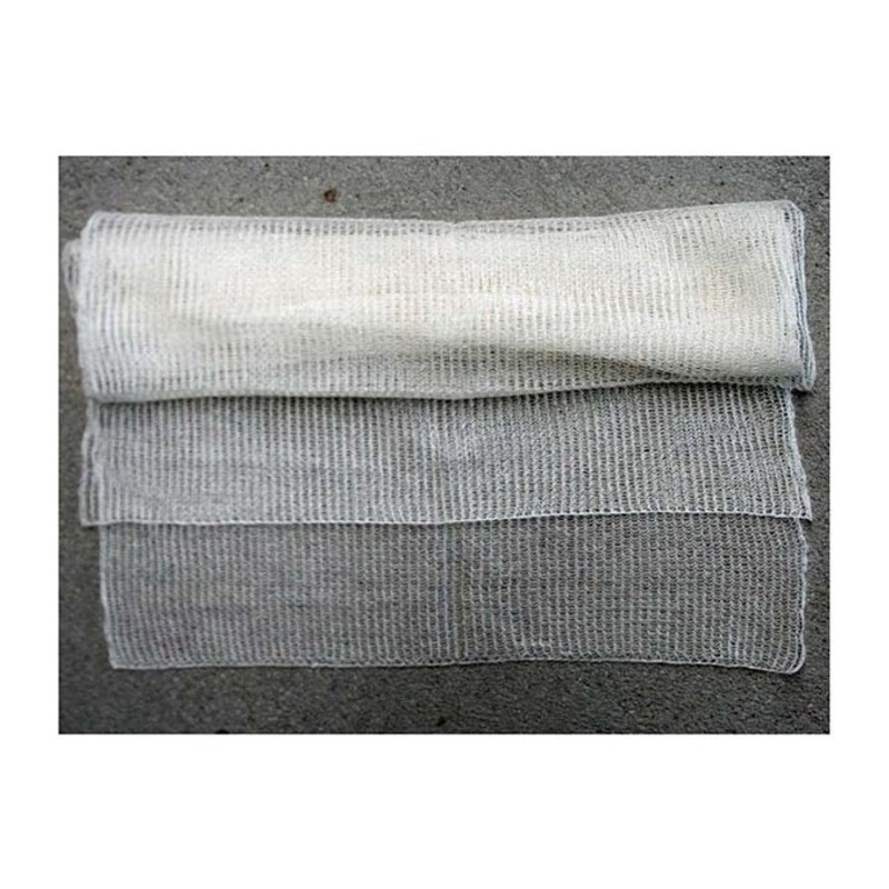 100% linen scarf with wide weave in cream