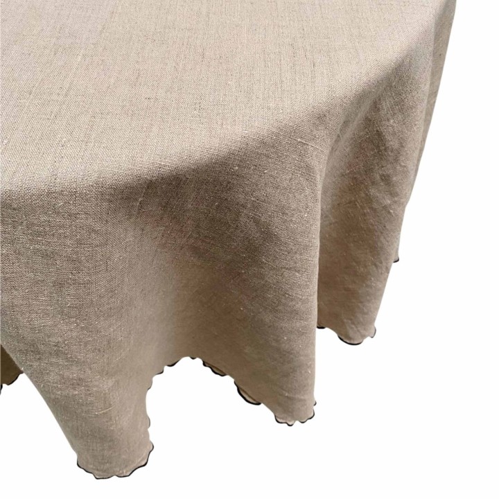 Nappe 100 % lin naturel bordure noire ronde 245 g/m d140 cm