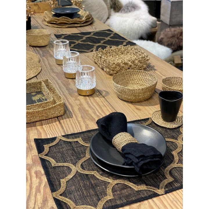 Black abaca placemat with gold decoration 33 x 48 cm