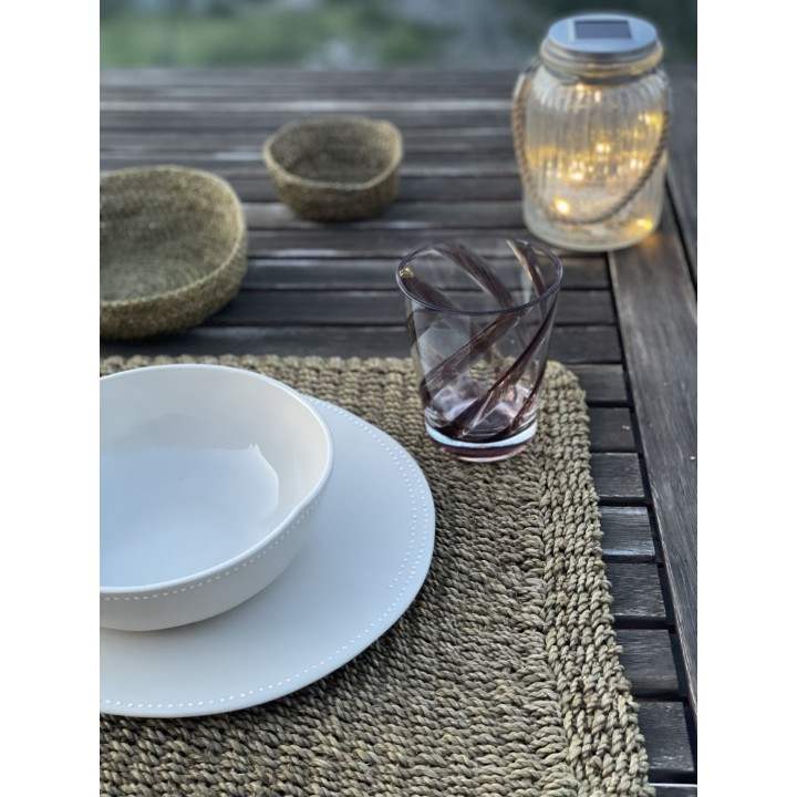 Thick interwowen abaca placemat linen color 39 x 49.4 cm