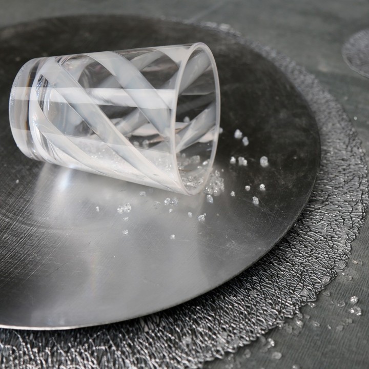 Interwoven pvc underplate