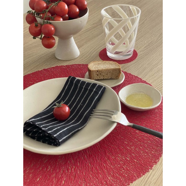 Interwoven pvc underplate