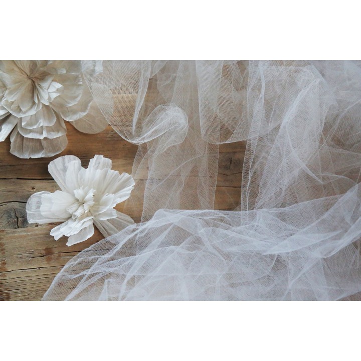 White tulle roll 9m x 140cm