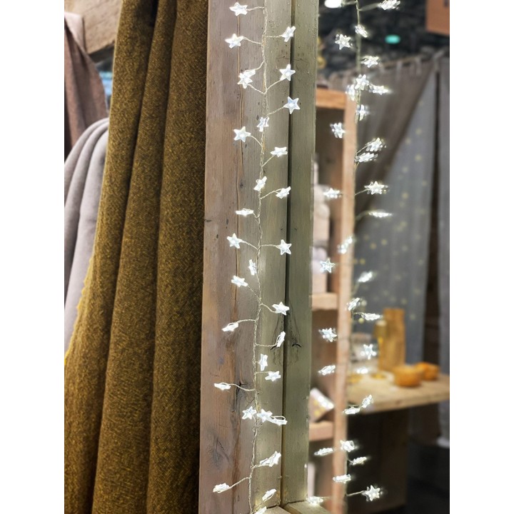 Cascade de 150 etoiles power bank chargement usb 2 m