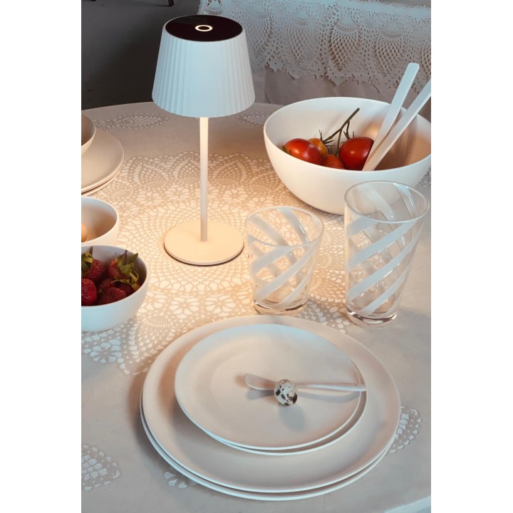 Pleated hat lamp with round base - usb