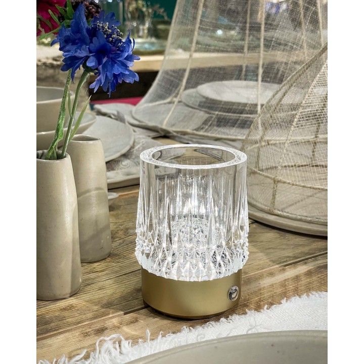 Usb table diamond shape