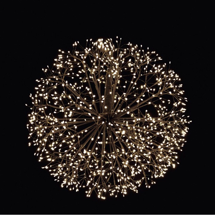 Led hanging ball 2500 lights d 80 cm