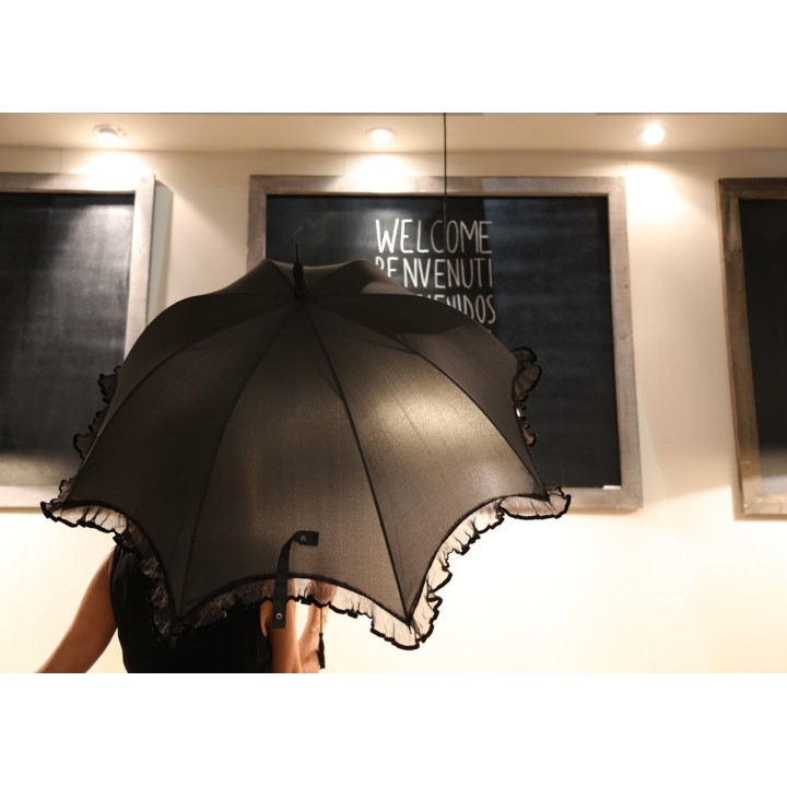 Umbrella with frills black color