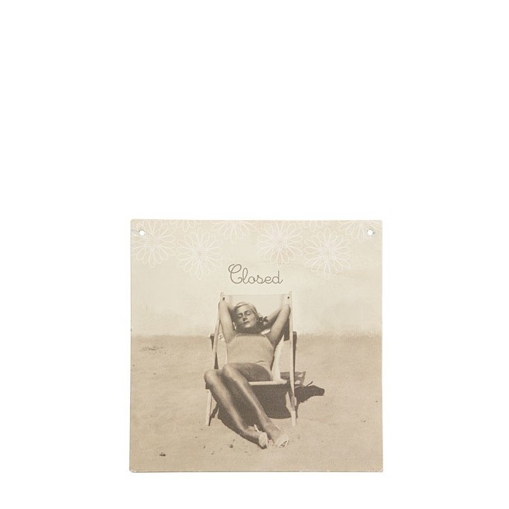 Tablette en tÔle femme sur chaise longue - closed 20 x 20 cm