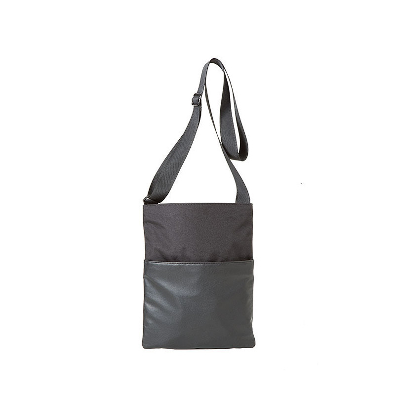 Black polyester shoulder bag 2 pockets 24x31 cm