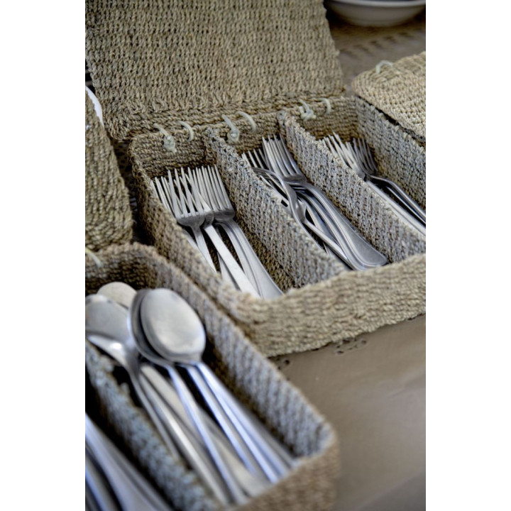 Boite en abaca 3 compartiments liee sur une cote couleur 26x26 h 7 cm