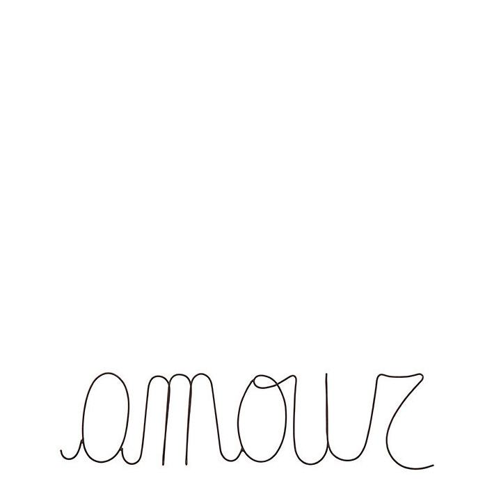 Inscription "amour" en fer mat fonce 10 x 40 cm