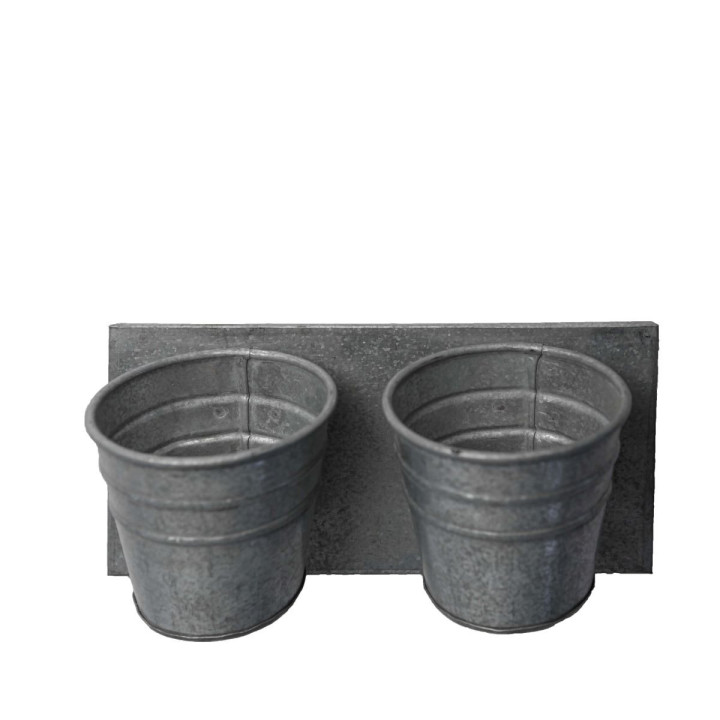 Wall decoration with 2 tin pots (d.8 h.7,5cm) 21x11 cm