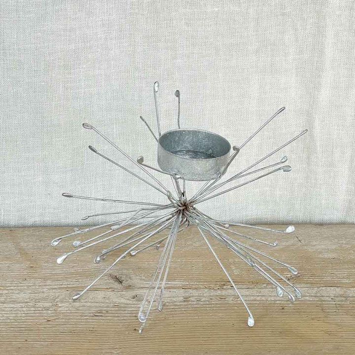 Porte-bougie pissenlit en fer blanc d15 cm