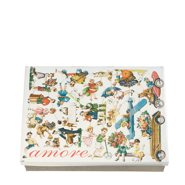 Boite vintage images d'amour 24x32 7h cm