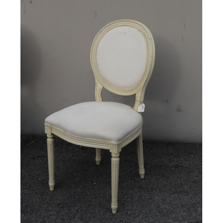 Vintage chaise louis xvi en bois creme 40 x 42 h95 cm