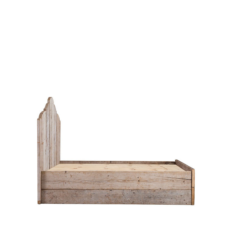 Lit en bois brut a 1 place et demi 210 x 135 cm