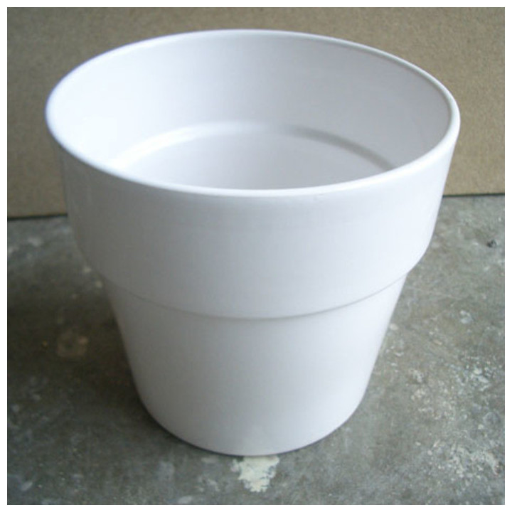 White ceramic cache-pot h17.4 cm