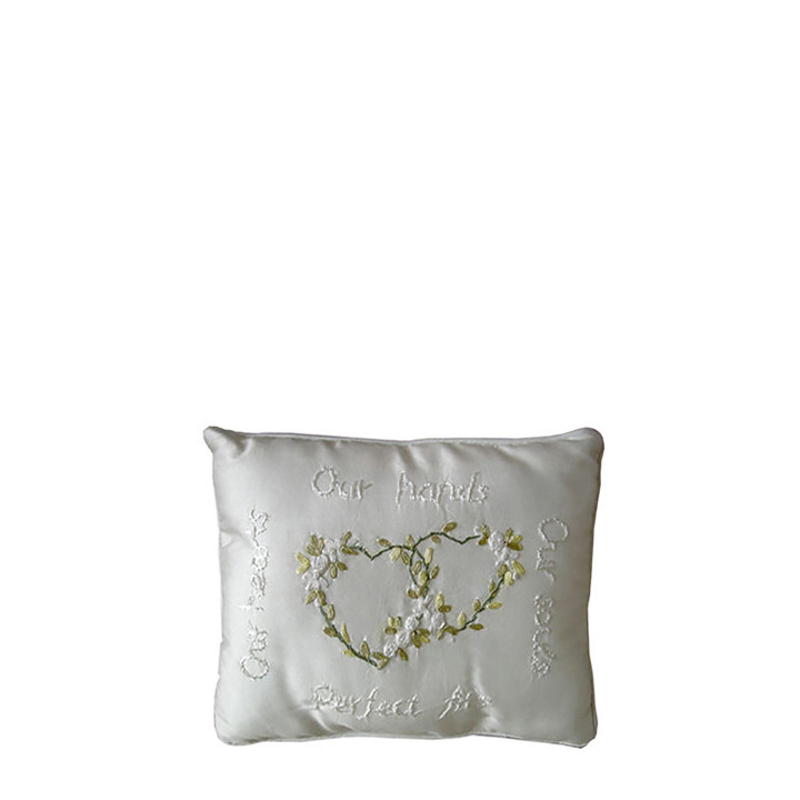 White pillow with hearts decoration 18 x 23.5 cm