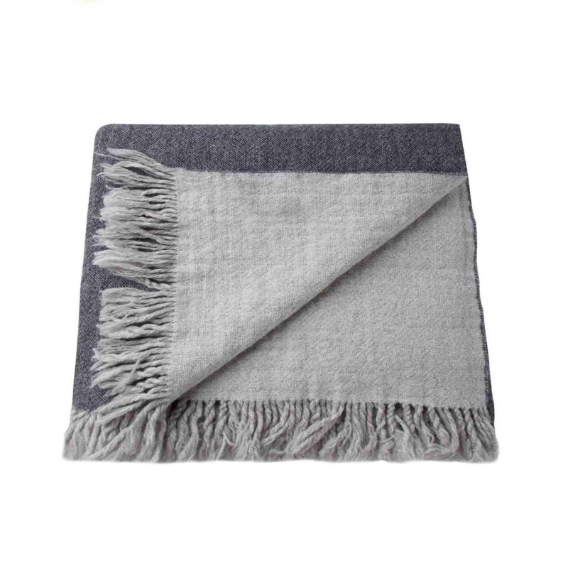 Coperta 100% lana vergine frange