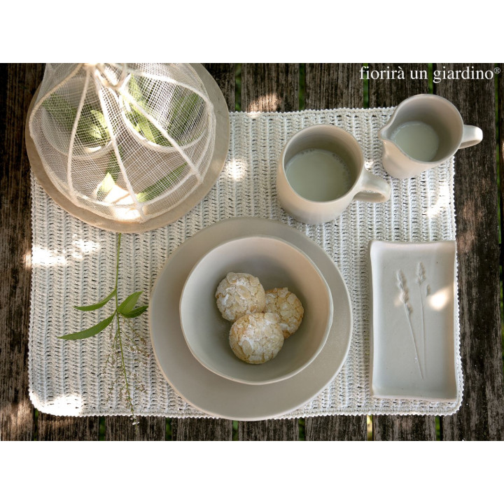 100%linen crochet placemat white color 33 x 49 cm