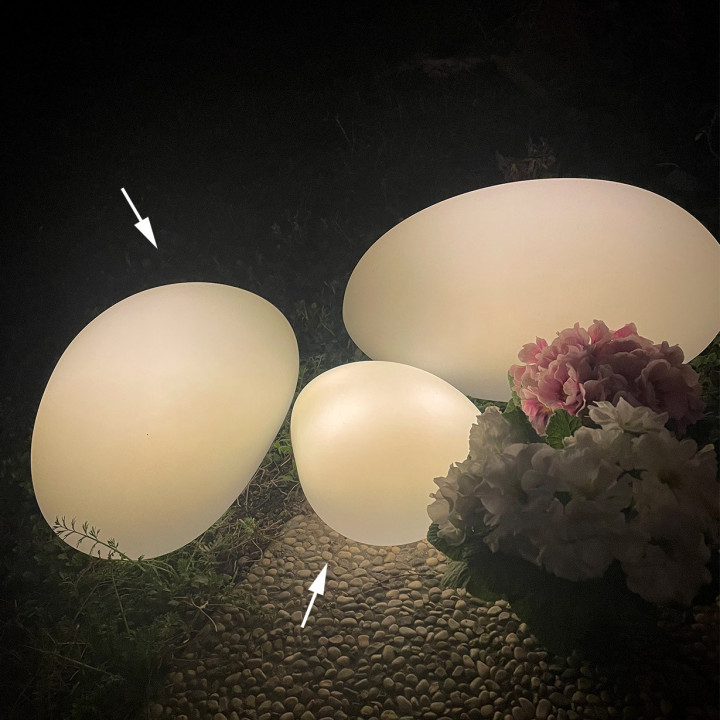 Set of 2 stone shaped garden lamps solar power 24x18/ 31x25 cm