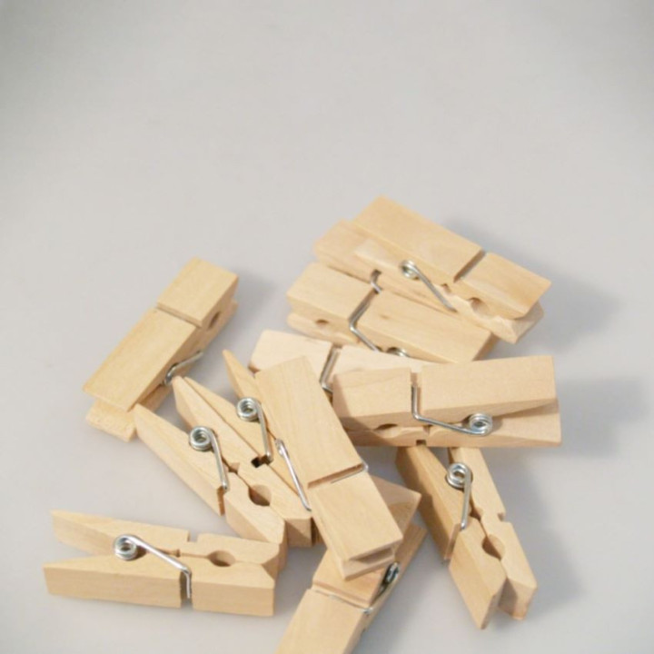 Set 12 pinces a linges en bois naturale h4.4 cm