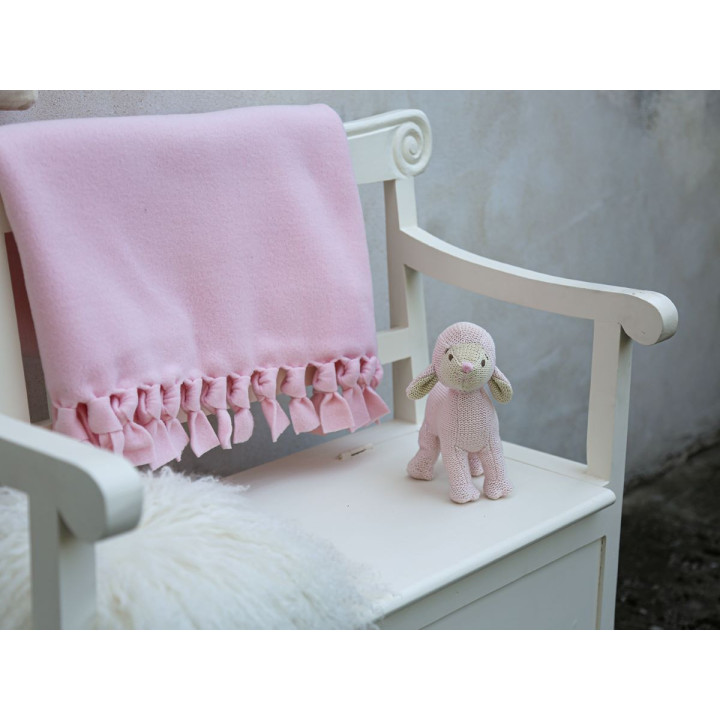 Pecora rosa in maglia fatta a mano con sonaglio h16 cm
