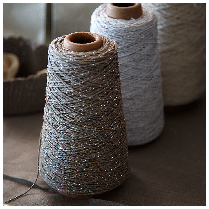 Echeveau de cordon lin lurex argente 300m x 2mm