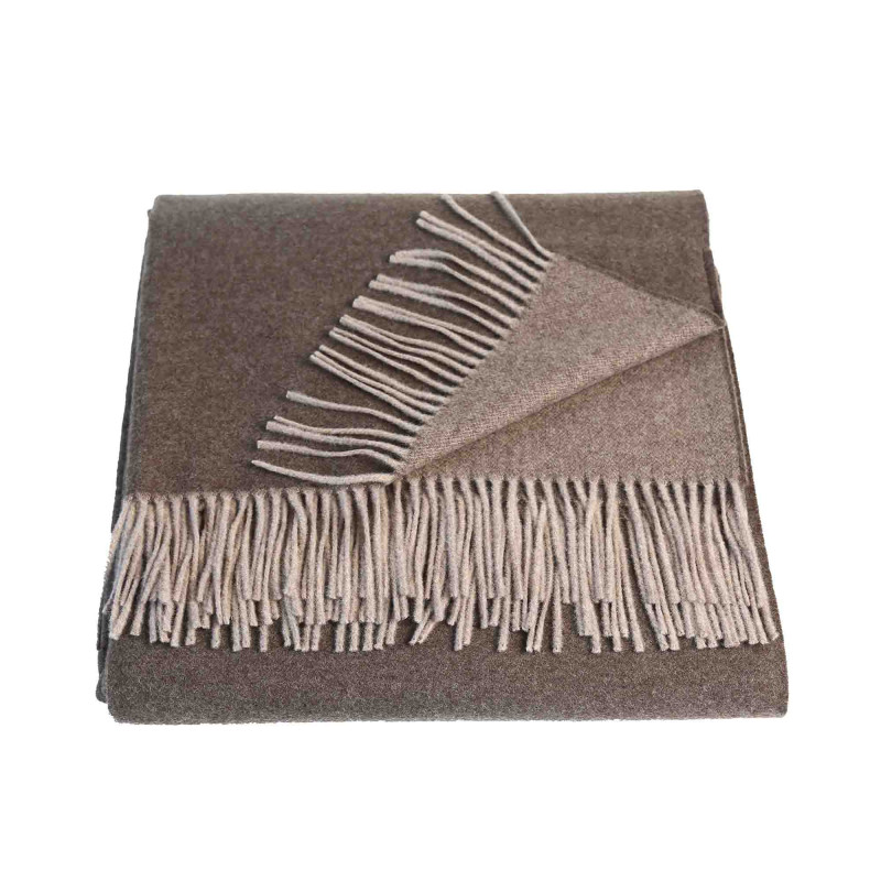 100% wool blanket with fringes