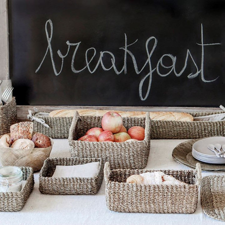 Panier rectangulaire en abaca avec poignÉes