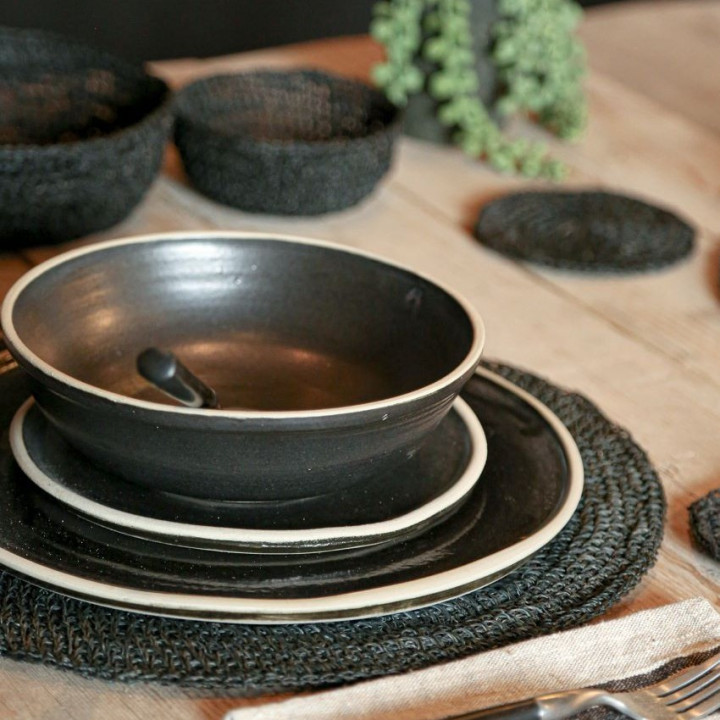 Abaca crochet placemat