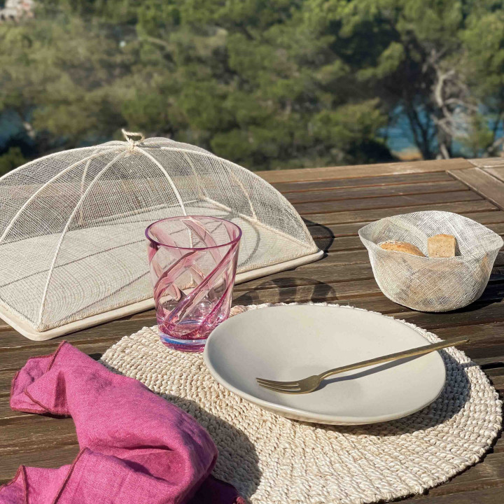 Small food cover in abaca net 25 x 40 h 14 cm