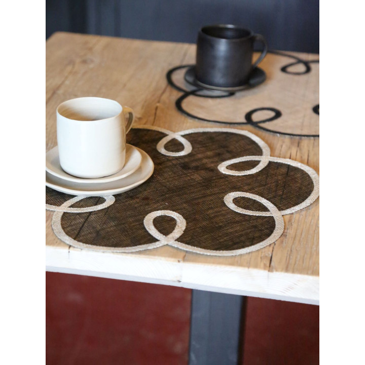 Petite assiette d9 cm