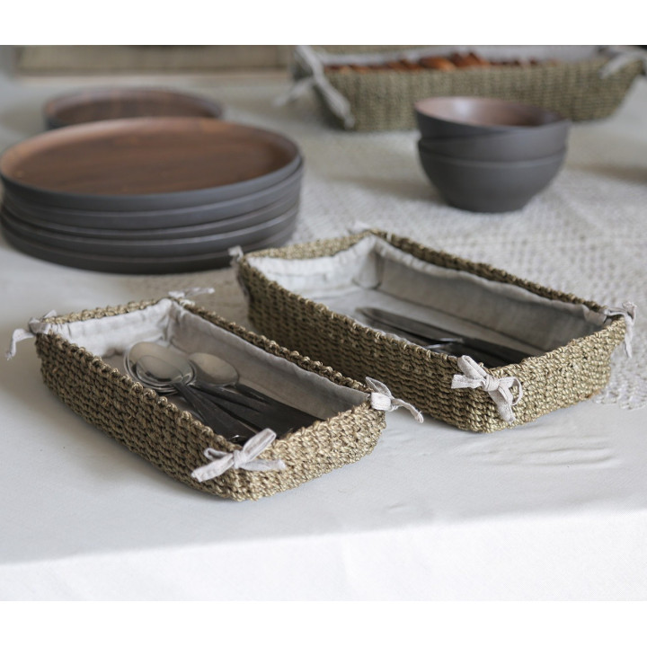 Set of 2 abaca valet trays with bows