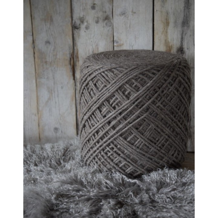 Pouf en laine chocolat d40 h45 cm