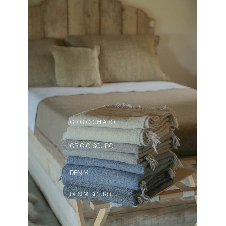 100%light denim virgin wool blanket with fringes 280g/m2 130 x 180 cm