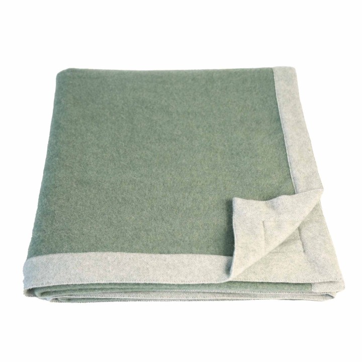 Coperta 100% lana merino superfine verde 240 x 260 cm